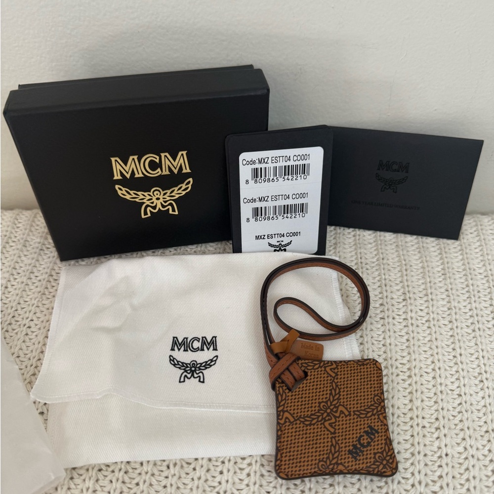 MCM NWT Brown Monogram leather air tag holder